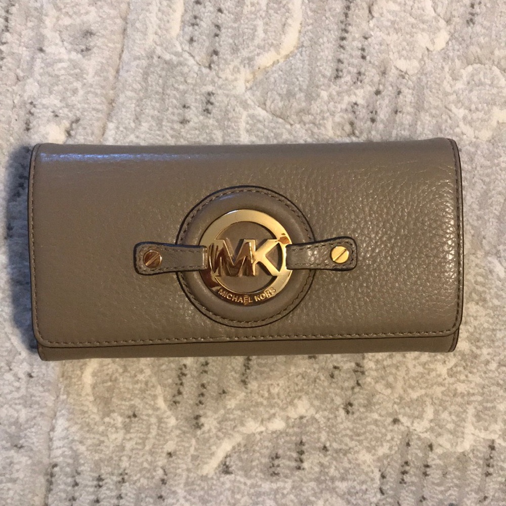 Michael Kors wallet